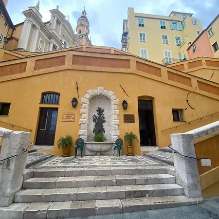 In The Centre Of